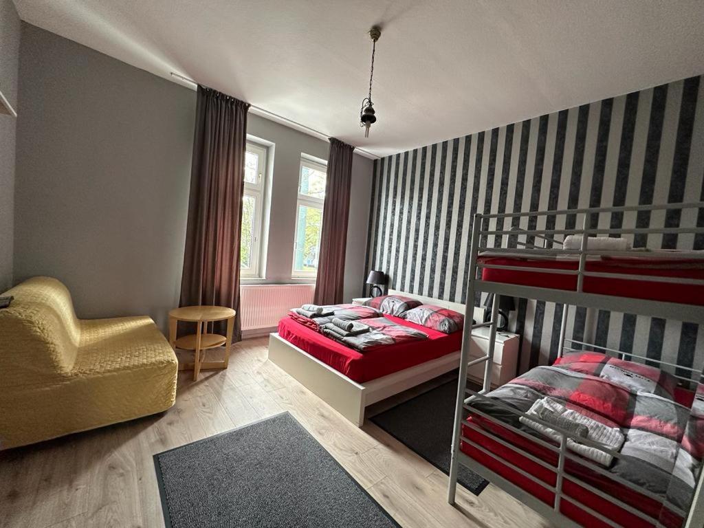 Adam'S Hostel - Self Check-In & Only Private Rooms 뒤셀도르프 외부 사진